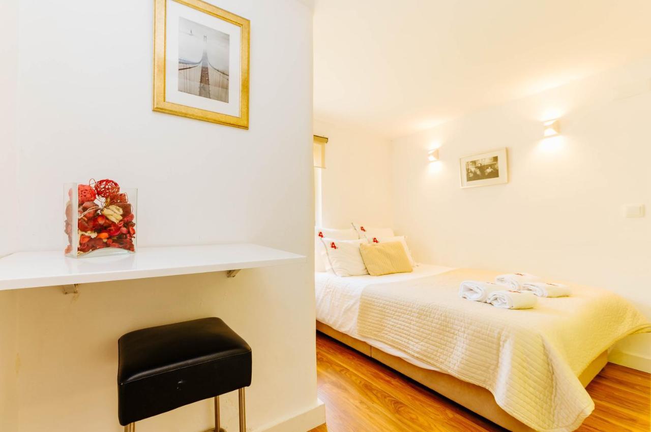 Rent4Rest Bairro Alto Charming 1Bd Apartment Lissabon Exterior foto
